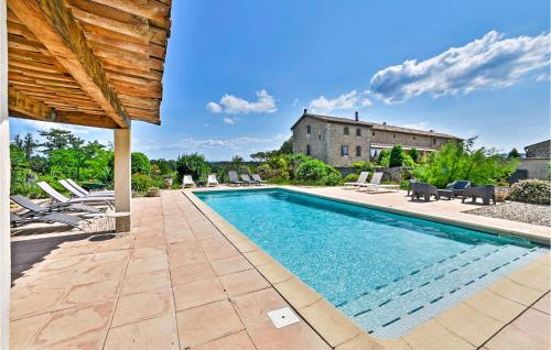 Awesome Apartment In Potelieres With Outdoor Swimming Pool, Wifi And 2 Bedrooms
