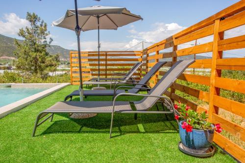 Piscina di Privileged villa o nelle vicinanze