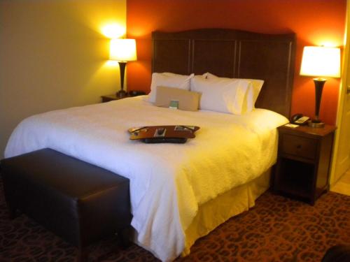 Hampton Inn & Suites Cincinnati / Uptown - University Area Image