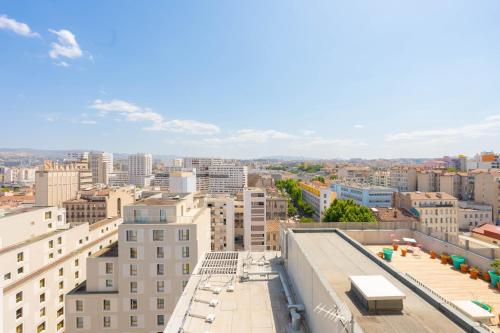 T2 Entre plage et centre ville-Terrasse/Parking photo 28