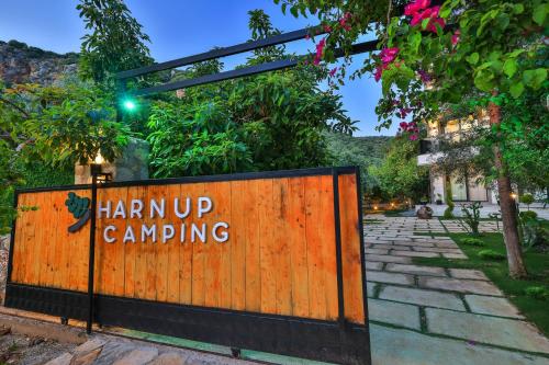 Κήπος έξω από το Harnup Apart
