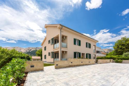 Imagen de la galería de Divine Apartments, en Baška