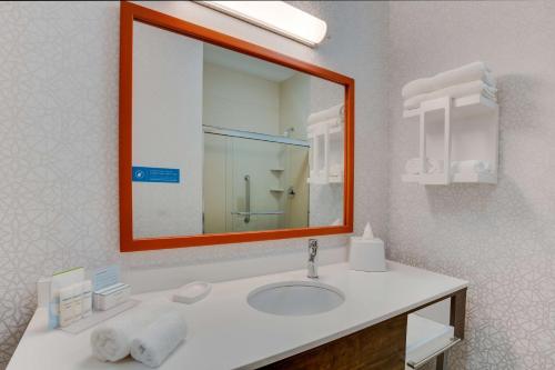 Hampton Inn & Suites Fort Lauderdale - Miramar Image