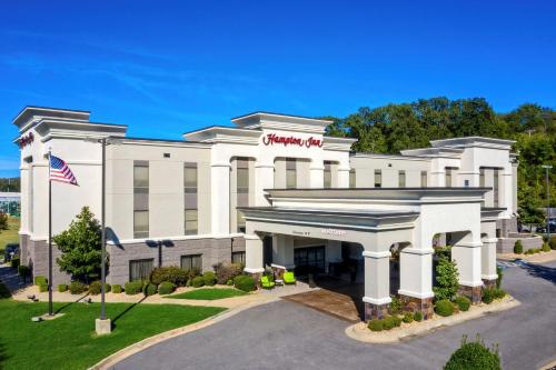 a rendering of the front of the cranberry inn at Hampton Inn Van Buren in Van Buren