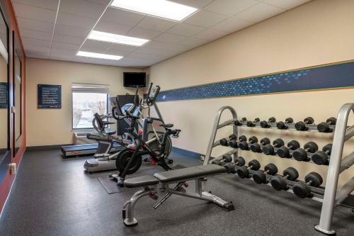 Γυμναστήριο ή/και όργανα γυμναστικής στο Hampton Inn Greenfield