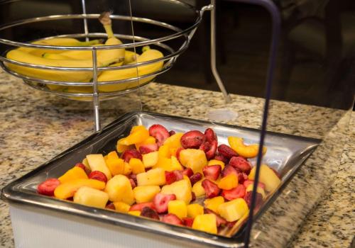 Jídlo v hotelu nebo okolí