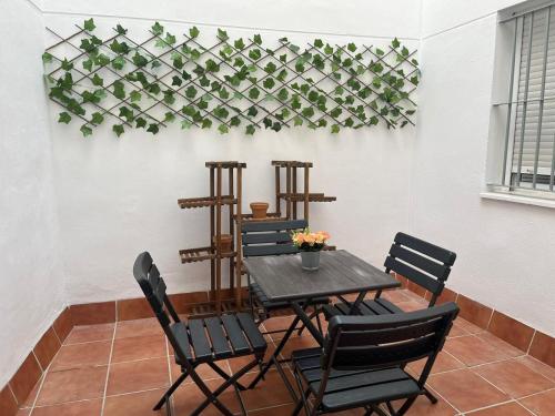 Foto de la galería de Gades de la Caleta con Terraza Grupo AC Gestion en Cádiz