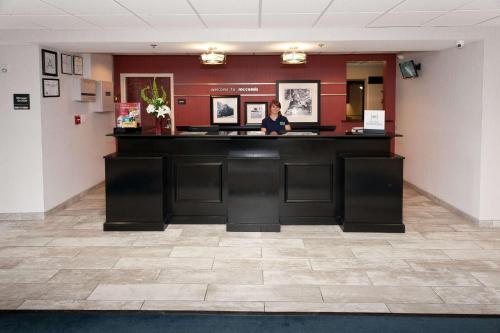 Vstupní hala nebo recepce v ubytování Hampton Inn & Suites McComb