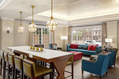 Hampton Inn New Orleans/St.Charles Ave Image