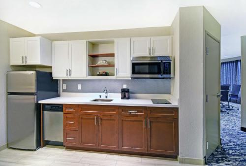 Η κουζίνα ή μικρή κουζίνα στο Homewood Suites by Hilton Seattle Downtown