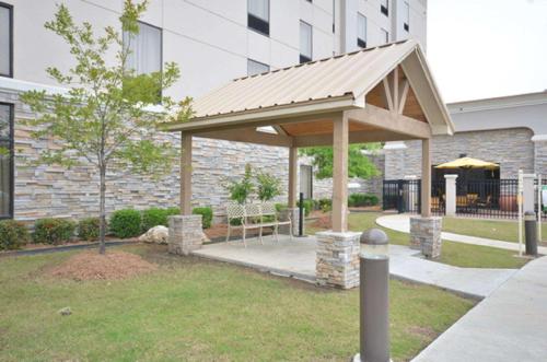 Zahrada ubytování Hampton Inn and Suites Tulsa/Catoosa