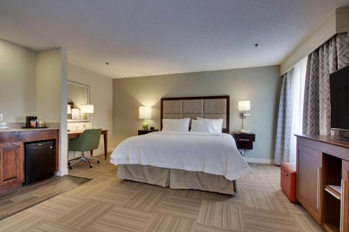 Postel nebo postele na pokoji v ubytování Hampton Inn Warner Robins