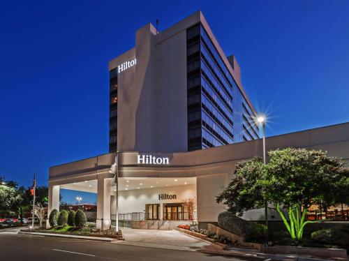El edificio en el que está el hotel