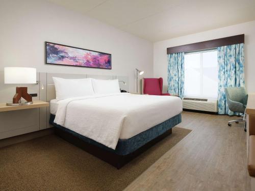 Tempat tidur dalam kamar di Hilton Garden Inn Atlanta NW/Kennesaw-Town Center