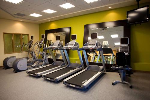 Фитнес-центр и/или тренажеры в Hilton Garden Inn Nashville/Franklin-Cool Springs