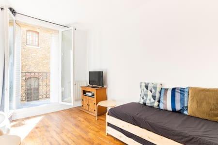 New Entiry apartment-Private rooms in Paris
