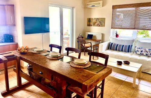 Atreas’ Art Studio