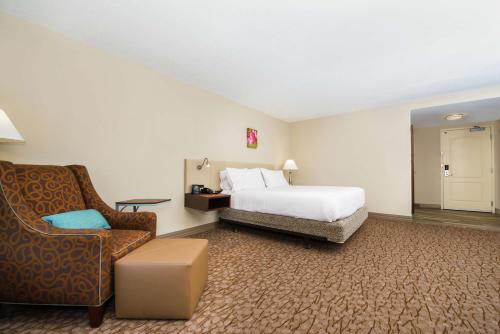 Voodi või voodid majutusasutuse Hilton Garden Inn Charlottesville toas
