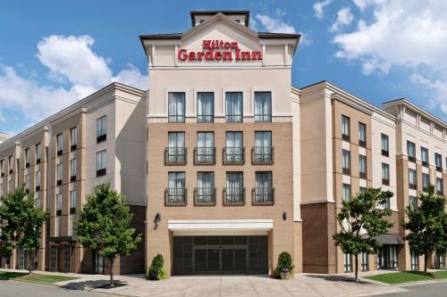 a rendering of the hotel garden inn at Hilton Garden Inn Charlotte/Ayrsley in Charlotte