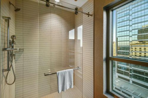 Hilton Dallas-Park Cities Image