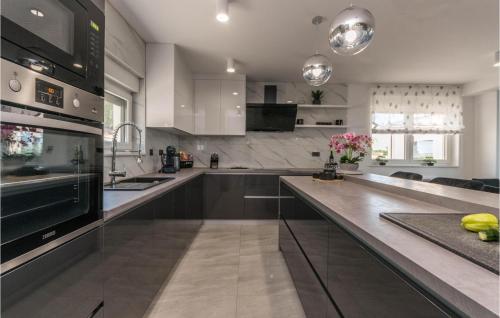 Gallery image of Nice Home In Stankovci in Stankovci