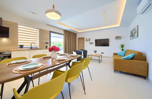 Unique Apartment with private pool