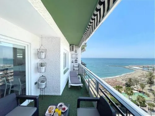 La Mar de Venus - Luxury Views in Puerto Deportivo photo 1