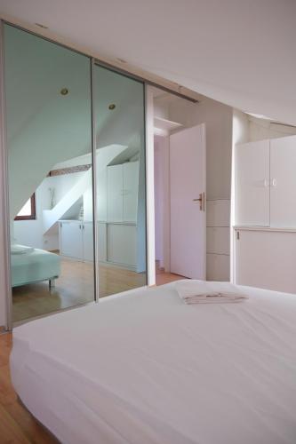 Retro Loft at OldTown : 2BR w/best views & close to all