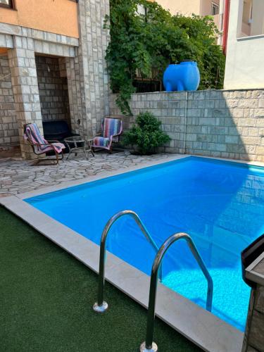 Πισίνα στο ή κοντά στο Apartments Delcheva