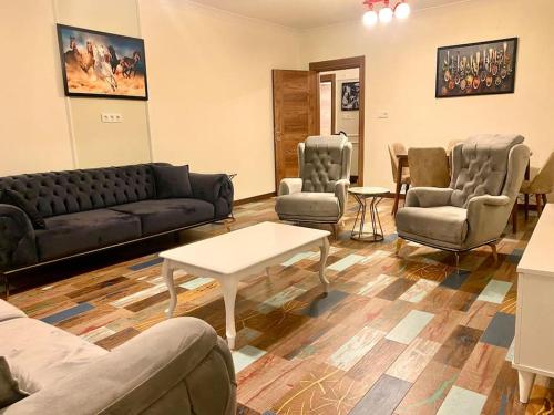 OLD TOWN TOP CLASS -3 Bedrooms-165 M2 -100 Mbps Internet