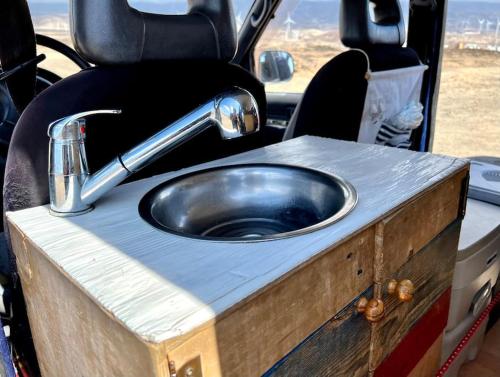 a metal sink in the back of a truck at Discovery Tenerife in San Miguel de Abona