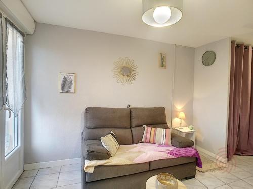 Galeriebild der Unterkunft Studio avec balcon - Wifi et animaux acceptés - FR-1-451-197 in Lamalou-les-Bains