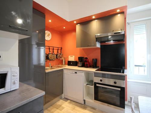 Appartement La Bourboule, 3 pièces, 4 personnes - FR-1-608-249
