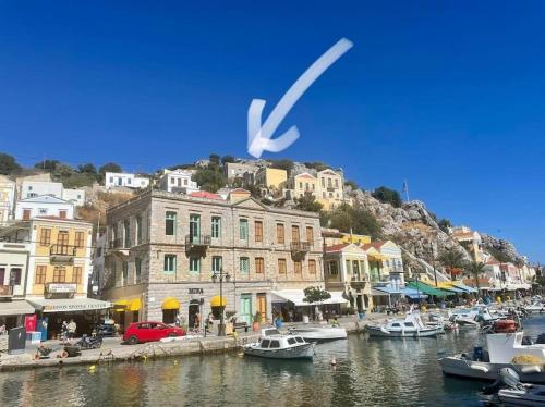 Gallery image of Maison avec terrasses et vues in Symi
