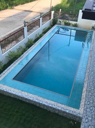 Bazén v ubytování Mlajade Transient House nebo v jeho okolí