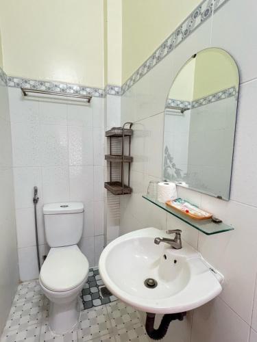 Ένα μπάνιο στο ARYE guest house