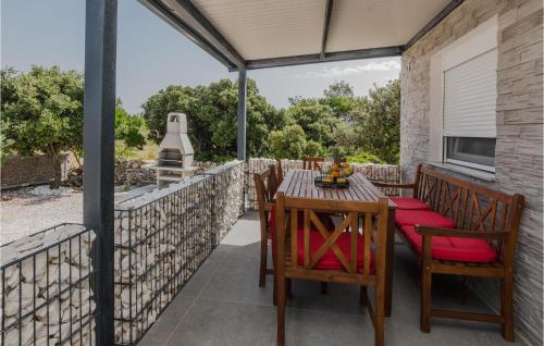 Nice Home In Vir With Wifi