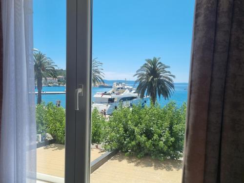 Seafront Residence Makarska