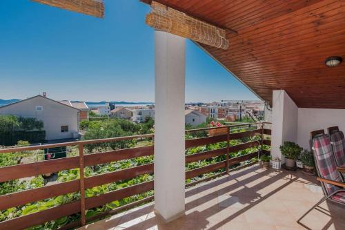 Apartment Roko - up to 4 people with free parking
