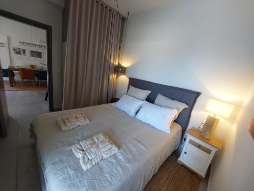Postel nebo postele na pokoji v ubytování Villa Kairos- Aegean Sea