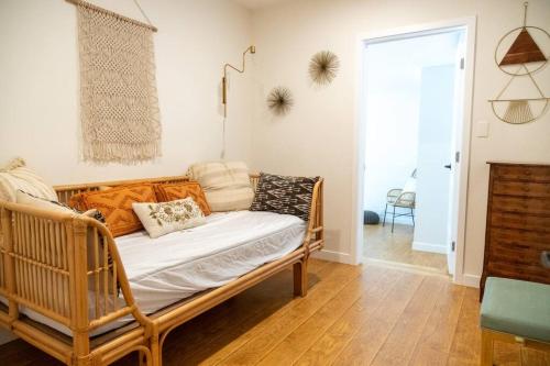 Villa La Verde - Newly Designed 4BR Villa with Pool & Guesthouse by Topanga photo 36