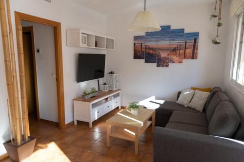 TV a/nebo společenská místnost v ubytování Apartamento Marina de Torrox