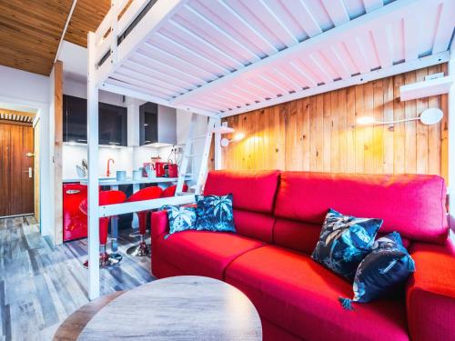 Studio rénové au pied des pistes avec balcon à Tignes Le Lac, équipé pour 2, orientation sud - FR-1-502-472