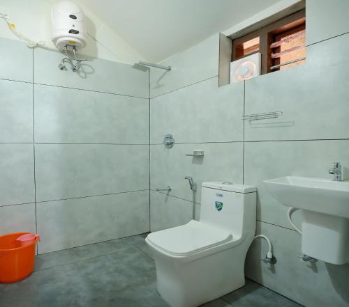 Koupelna v ubytování CELESTIAL HOMESTAY