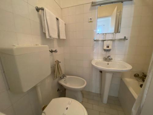 Ένα μπάνιο στο União - Guest House