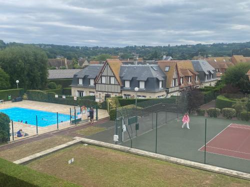 Picsine, Tennis résidence sévigné 300m mer