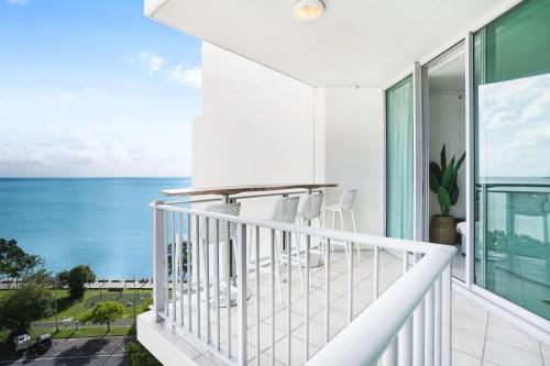 Μπαλκόνι ή βεράντα στο Ocean Views at Mantra Trilogy