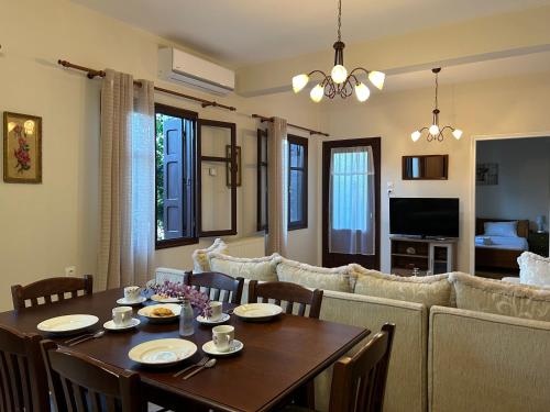 Diamond Apartment
