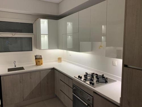 Luxury 2 bed-room apartment