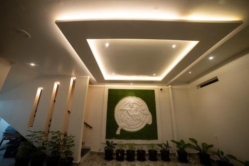 Imagen de la galería de MURALI KRISHNA APART HOTEL, en Kākināda
